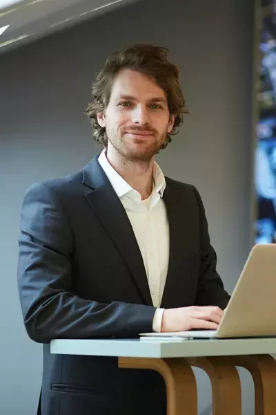 Team-1-r4fizu953wspracfcp472nx6o1x3sp9rz5ccmugpkg